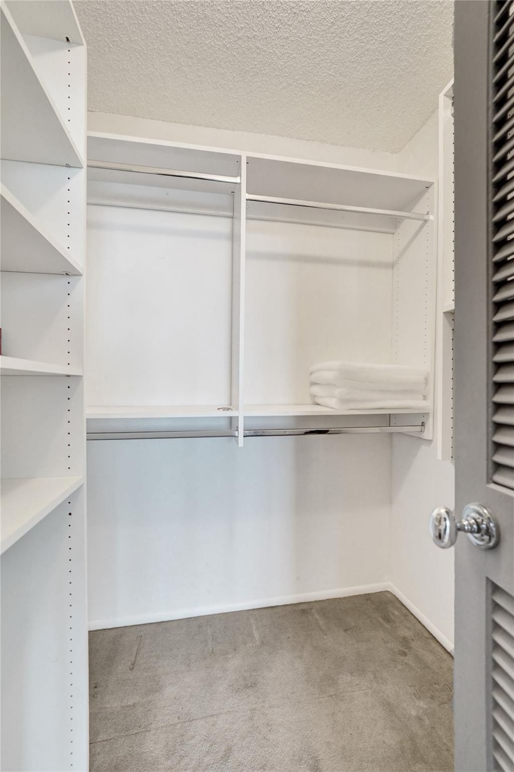 3140 S Ocean Drive, Unit 2206, Hallandale Beach, FL 33009 Photo