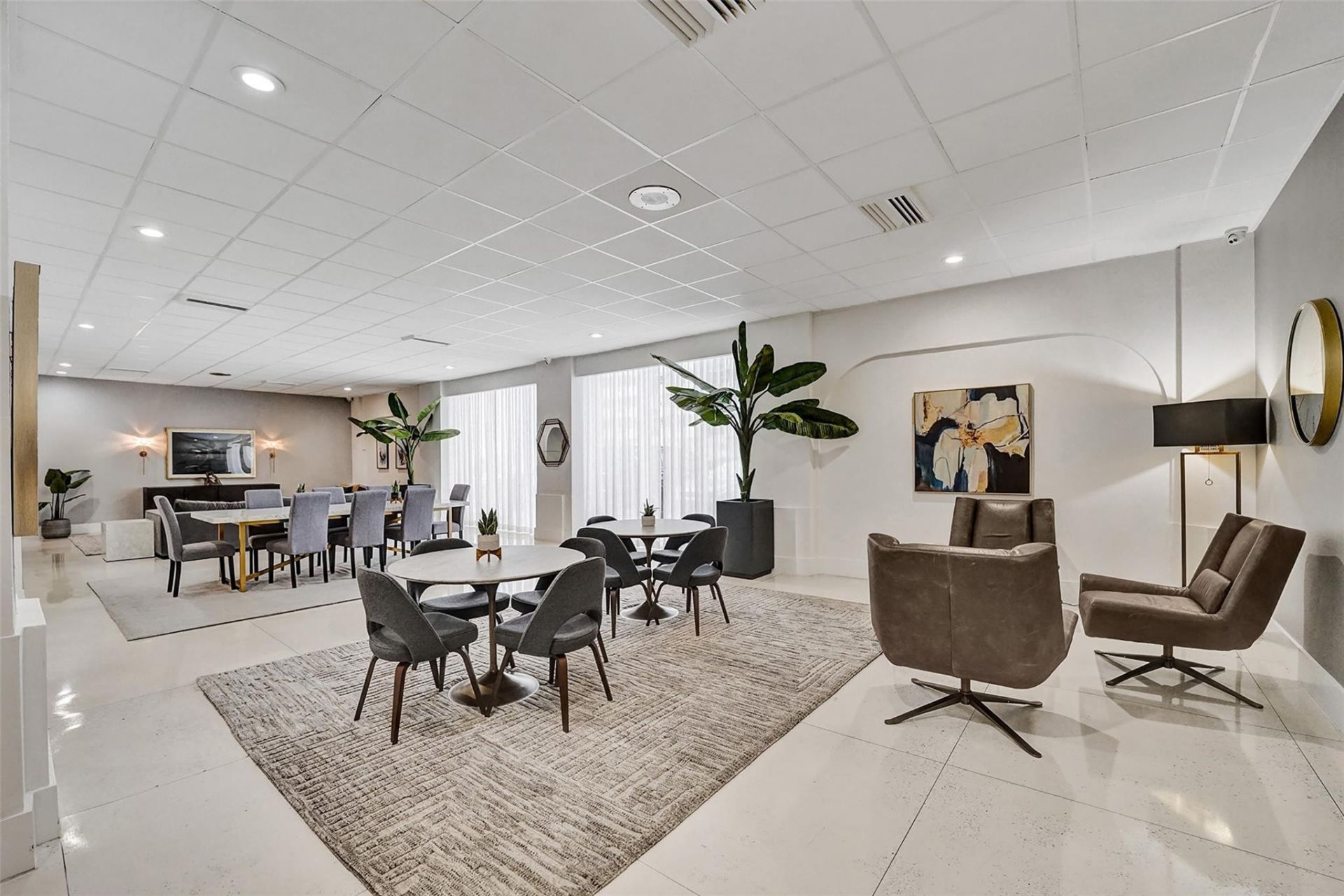 3140 S Ocean Drive, Unit 2206, Hallandale Beach, FL 33009 Photo