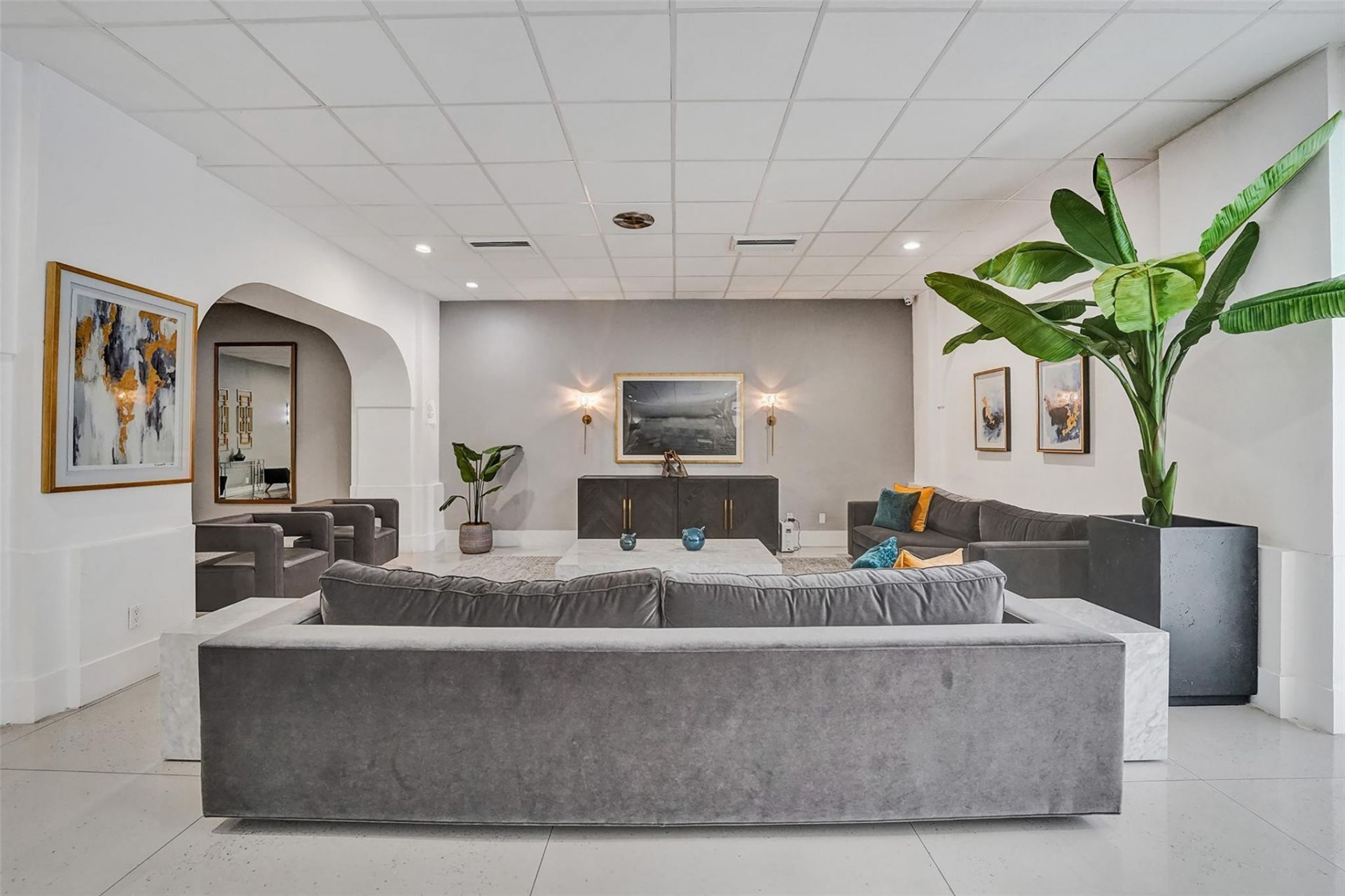 3140 S Ocean Drive, Unit 2206, Hallandale Beach, FL 33009 Photo