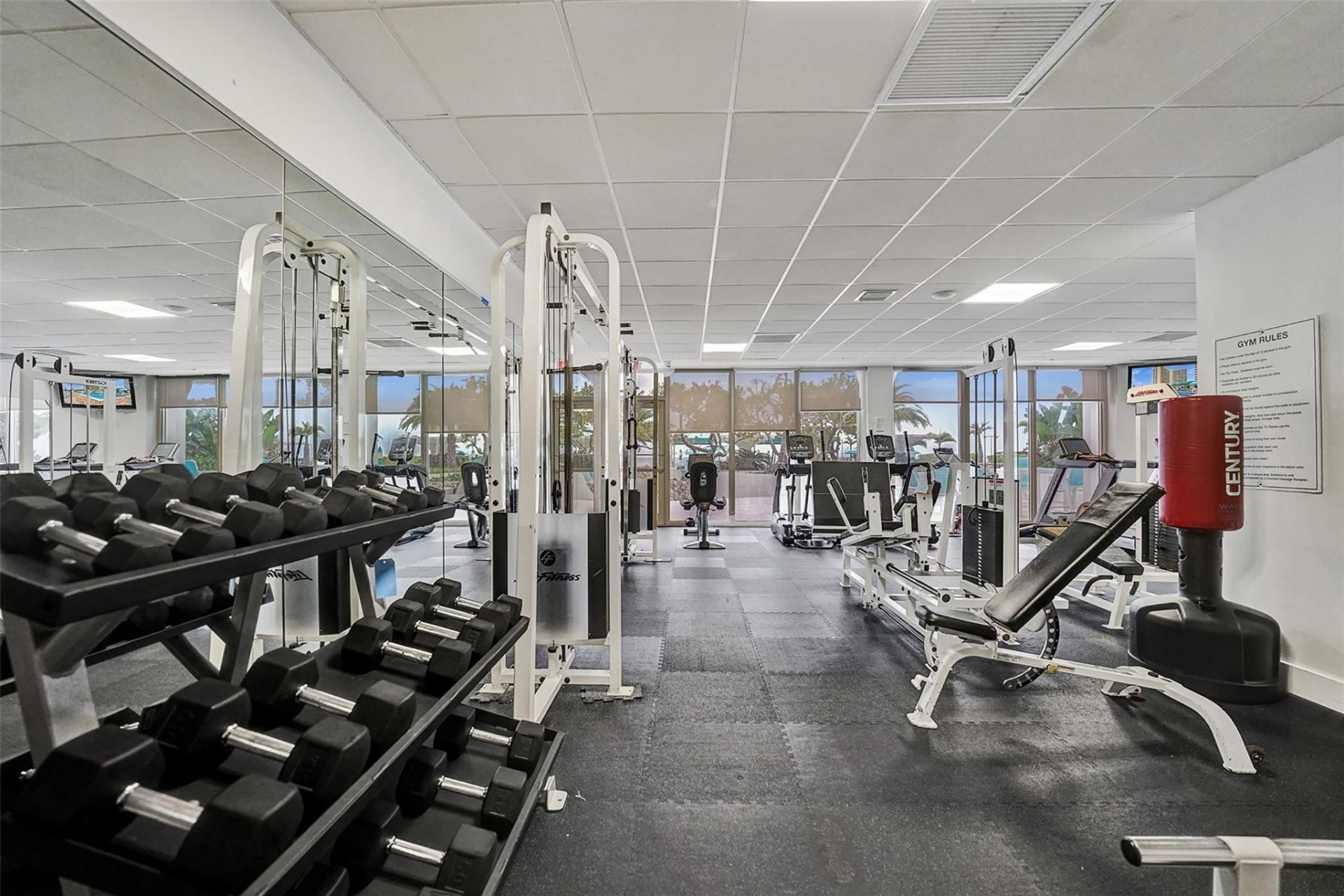 3140 S Ocean Drive, Unit 2206, Hallandale Beach, FL 33009 Photo