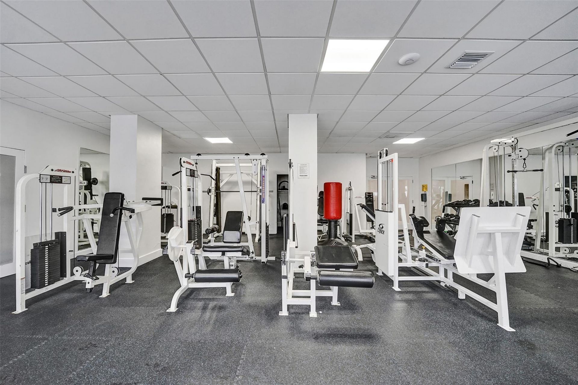 3140 S Ocean Drive, Unit 2206, Hallandale Beach, FL 33009 Photo