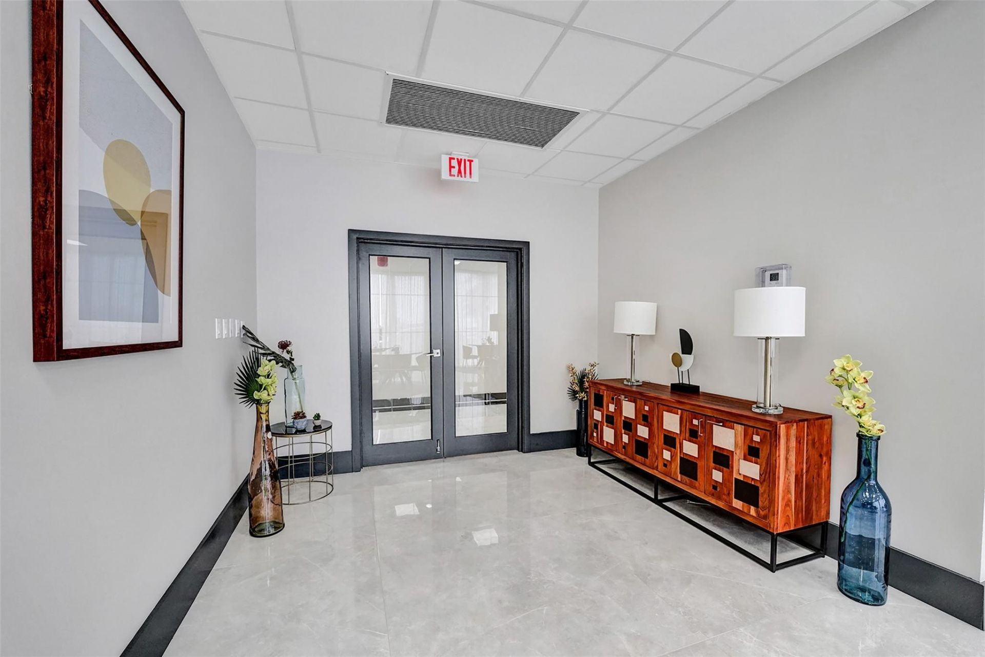 3140 S Ocean Drive, Unit 2206, Hallandale Beach, FL 33009 Photo