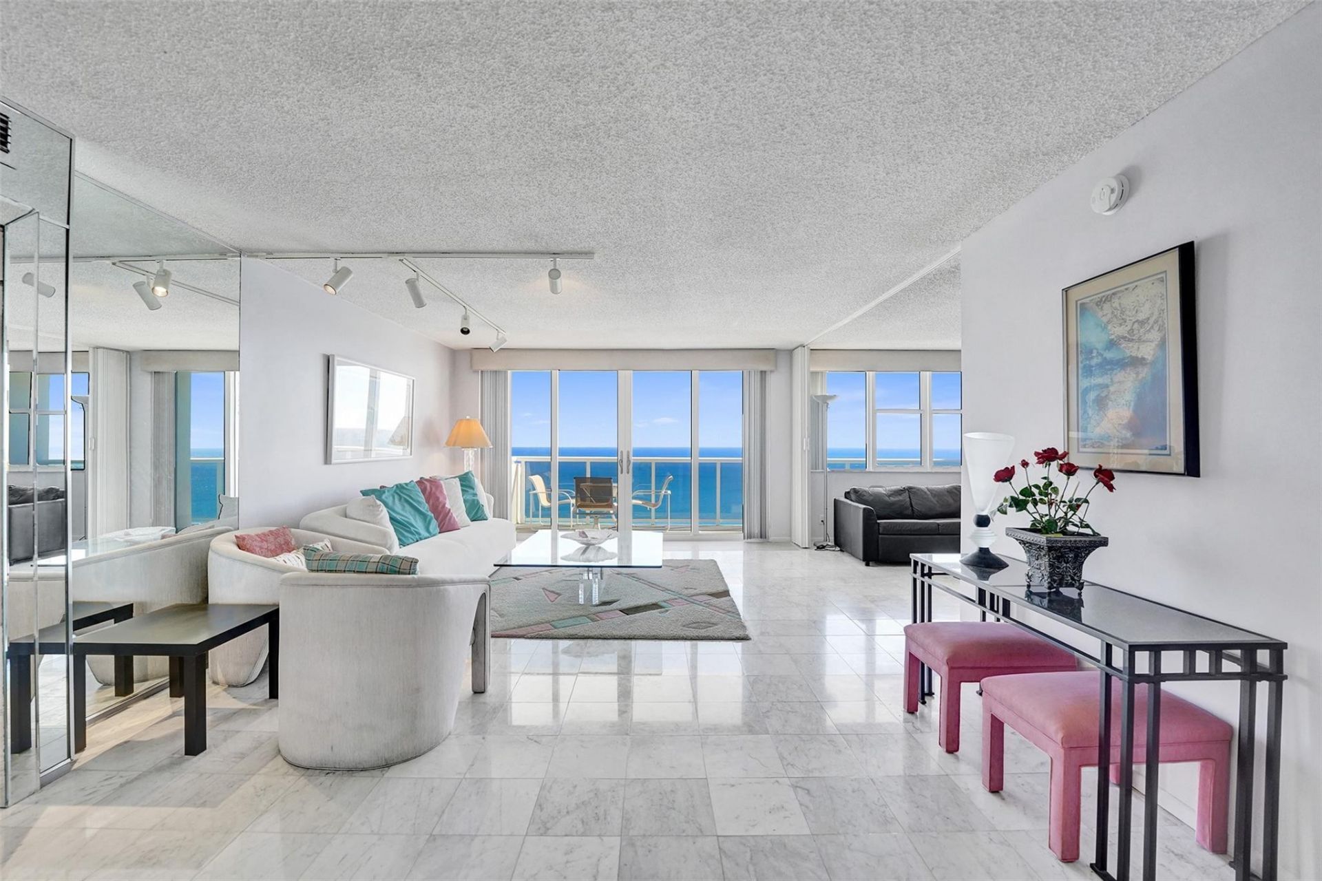 3140 S Ocean Drive, Unit 2206, Hallandale Beach, FL 33009 Photo