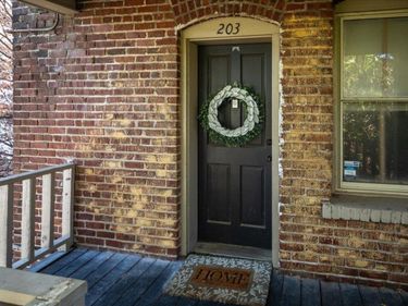 384 MULBERRY ST, Unit 203, Memphis, TN 38103