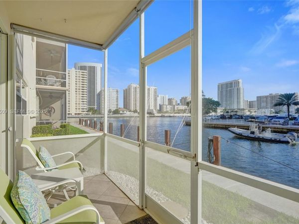 2600 Diana Dr , Unit 104, Hallandale Beach, FL 33009