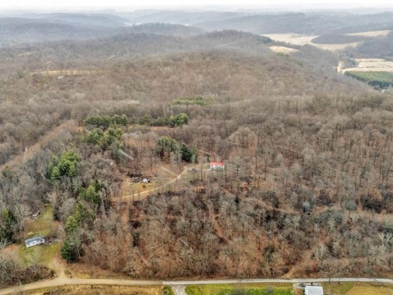 32762 Township Rd 22, Killbuck, OH 44637 Photo 6