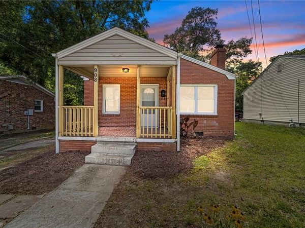 908 Lincoln Street, Greensboro, NC 27401