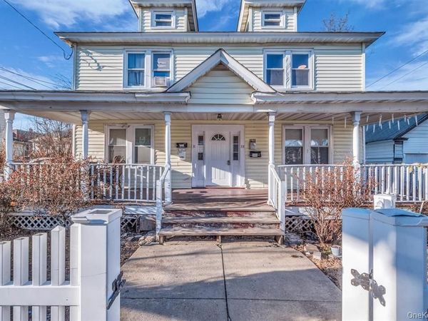 31-33 Burr Avenue, Hempstead, NY 11550