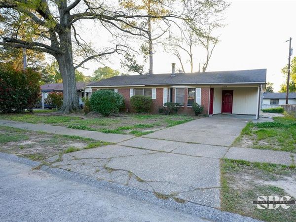 7504 W Canal Boulevard, Shreveport, LA 71108