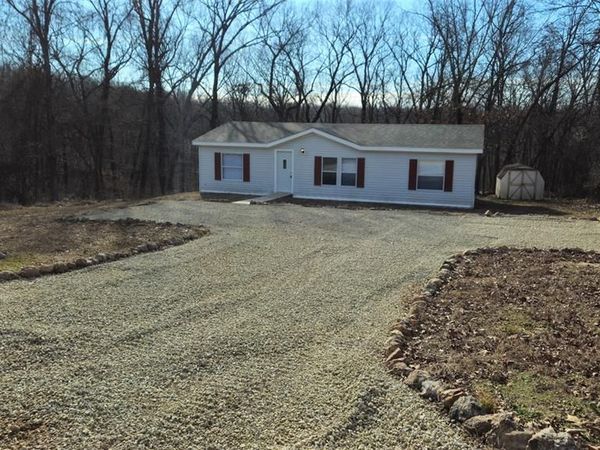 12 Pleasant Road, Eldon, MO 65026