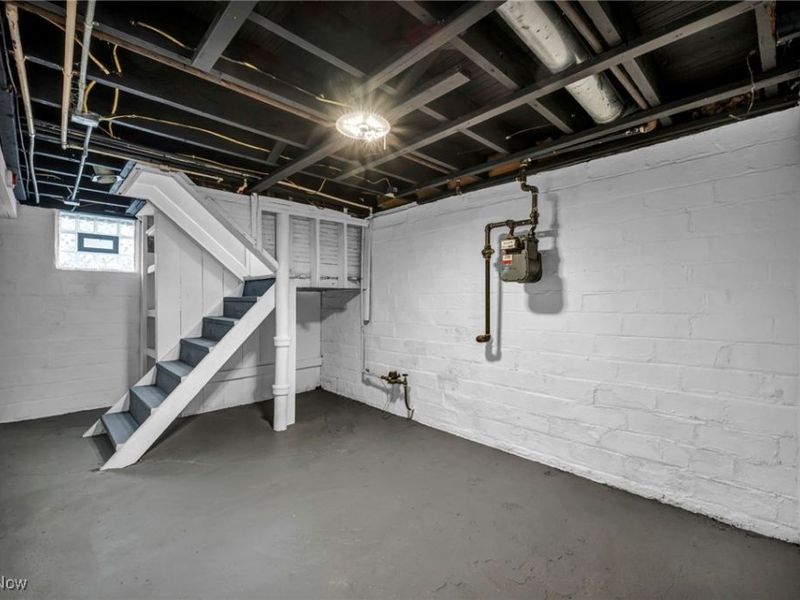 2153 W 106th Street, Cleveland, OH 44102 Photo 27