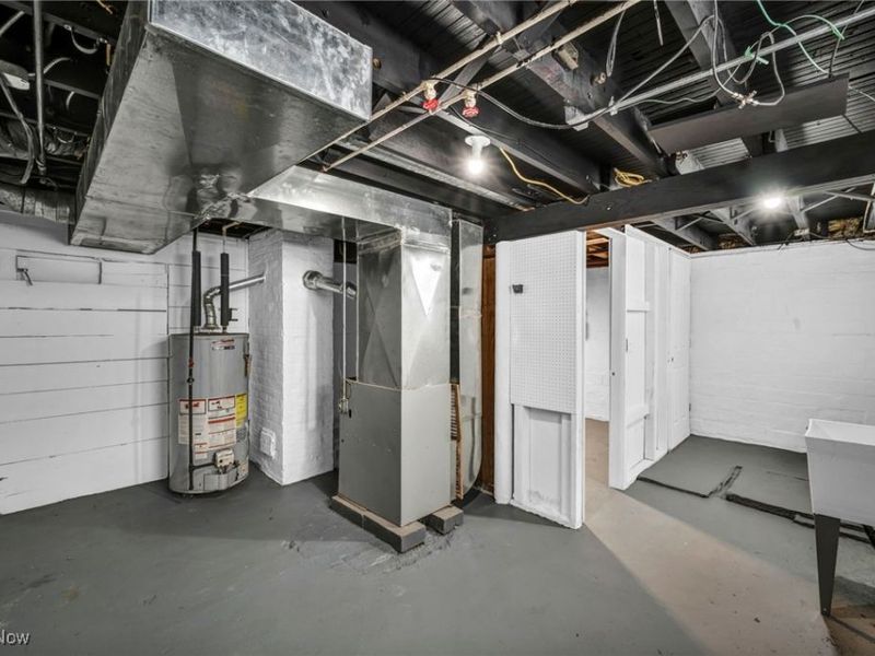 2153 W 106th Street, Cleveland, OH 44102 Photo 28