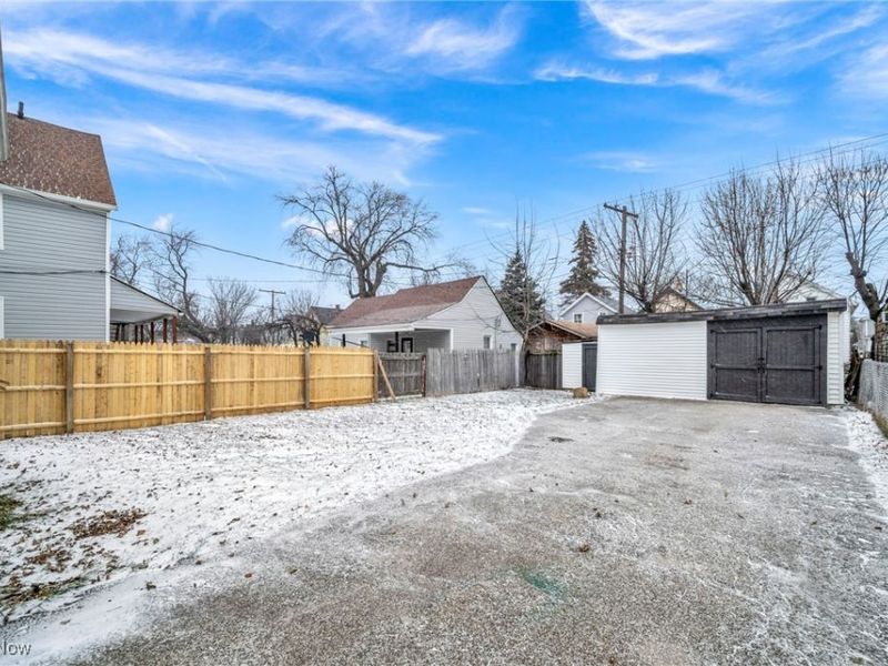 2153 W 106th Street, Cleveland, OH 44102 Photo 37