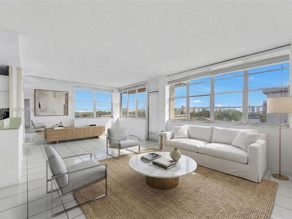 2025 NE 164th St, Unit 809, North Miami Beach, FL 33162