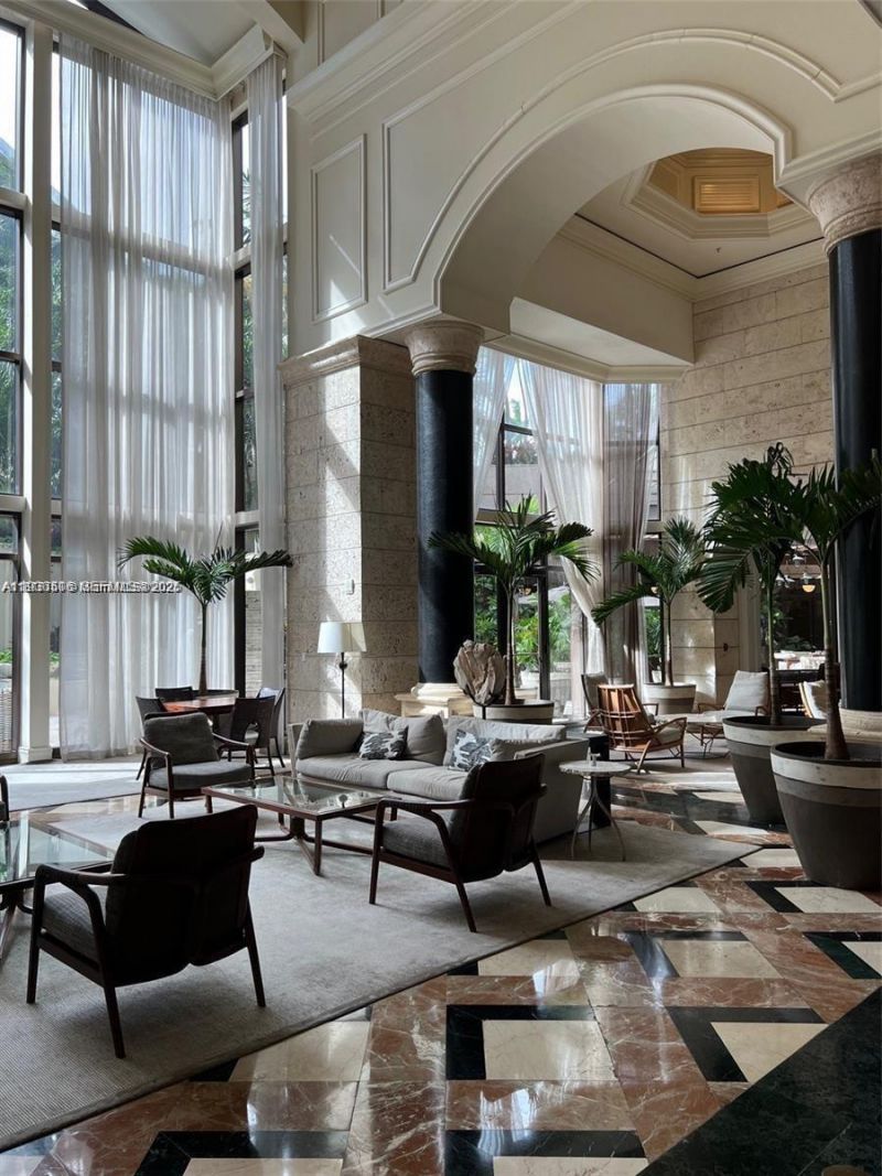 3400 SW 27th Ave, Unit 605, Miami, FL 33133 Photo