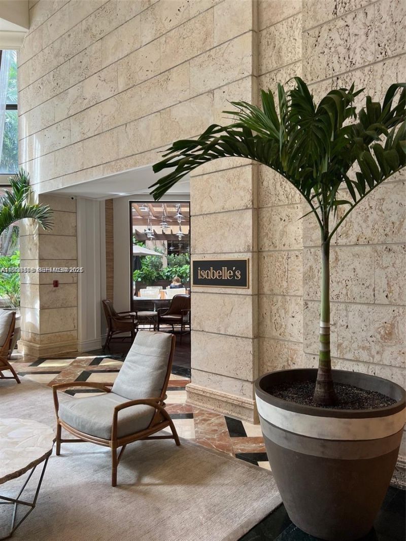 3400 SW 27th Ave, Unit 605, Miami, FL 33133 Photo