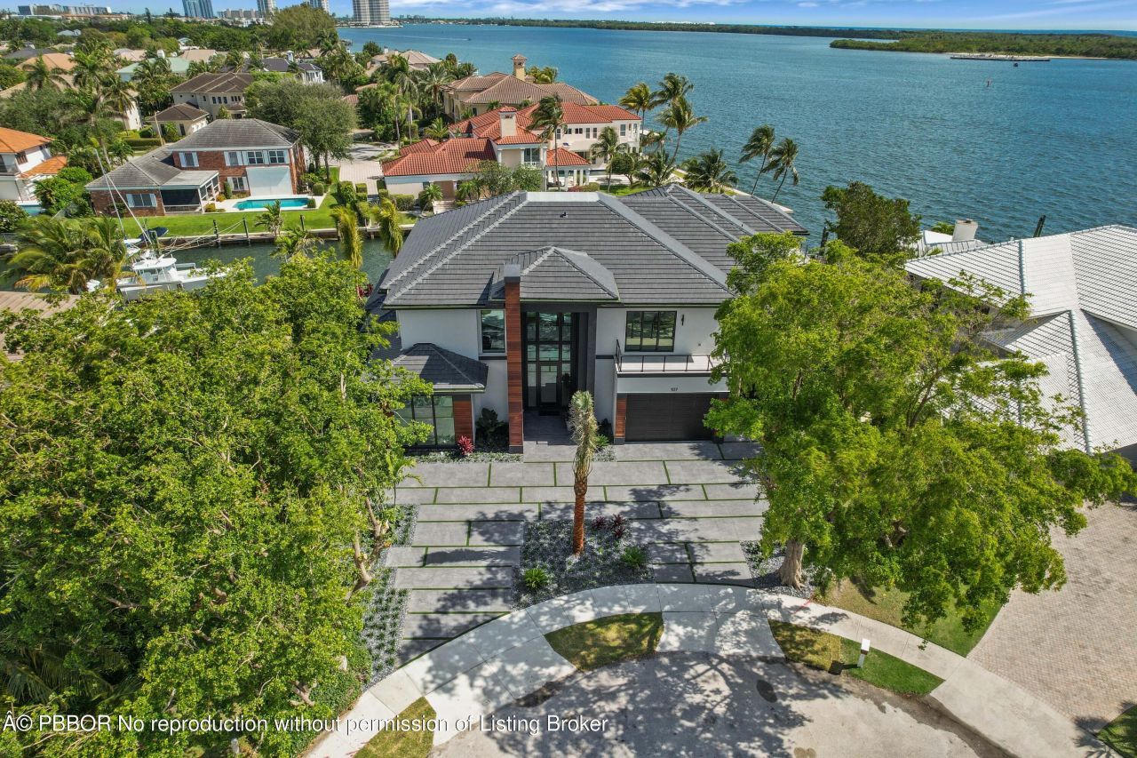 107 Bowsprit Drive, North Palm Beach, FL 33408 Photo