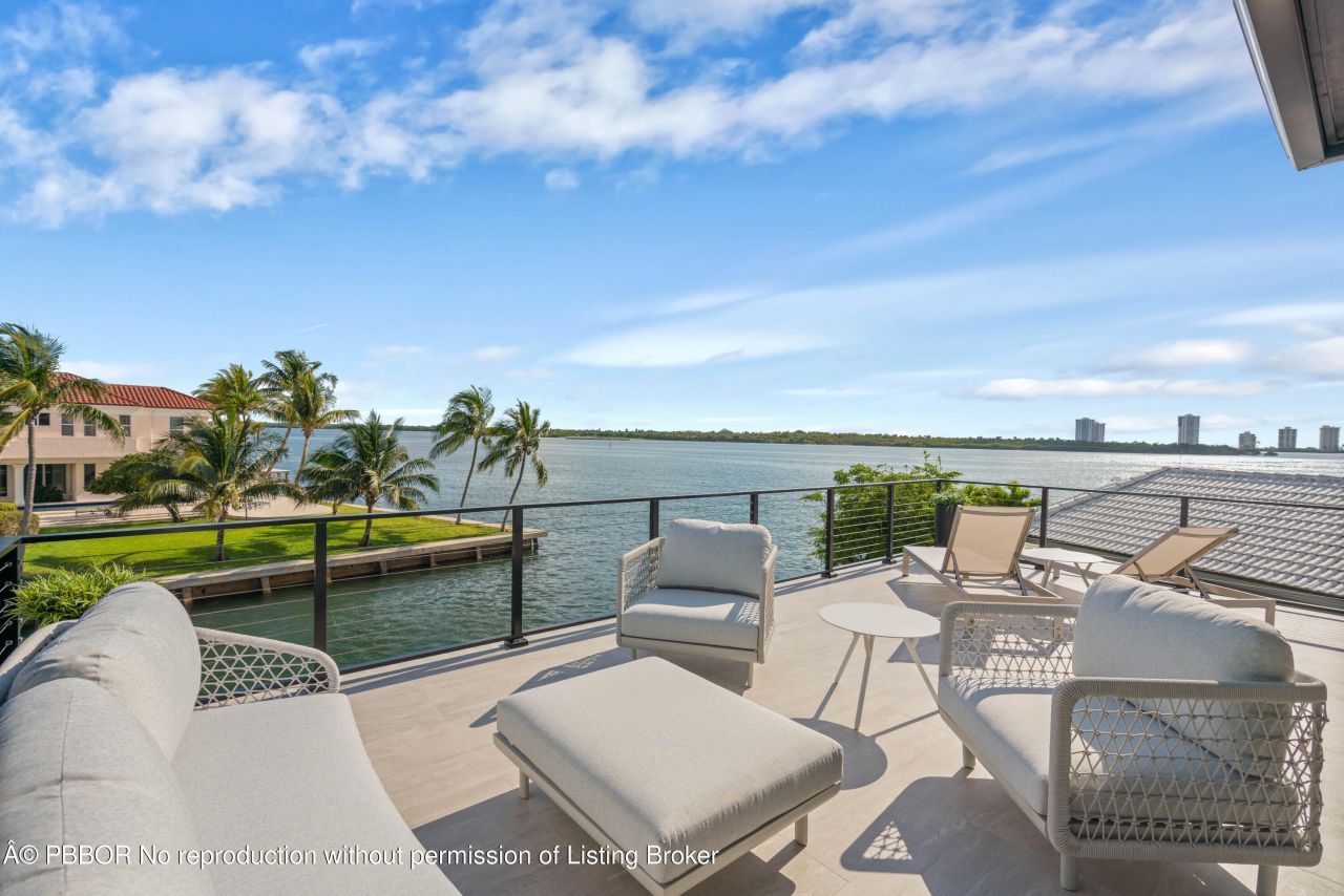 107 Bowsprit Drive, North Palm Beach, FL 33408 Photo
