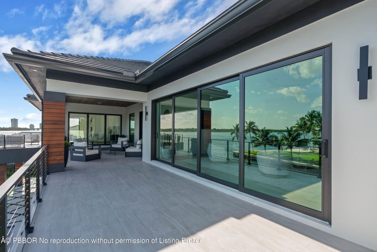 107 Bowsprit Drive, North Palm Beach, FL 33408 Photo