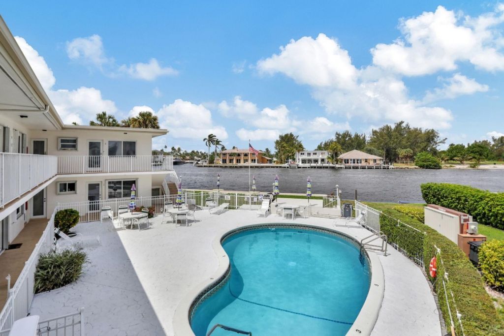 999 N Riverside Dr, Unit 9, Pompano Beach, FL 33062 Photo