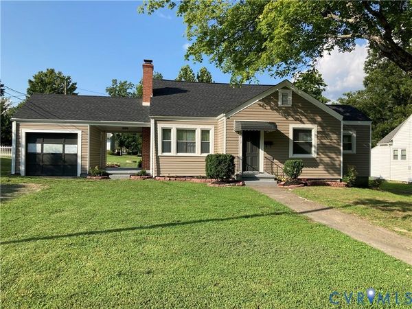 412 W 4th Street, Blackstone, VA 23824