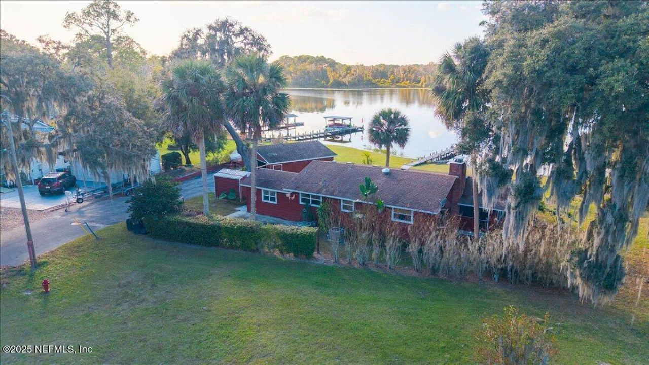 802 Lemon Avenue, Crescent City, FL 32112 Photo