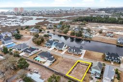 1011 James Island Ave. photo 4