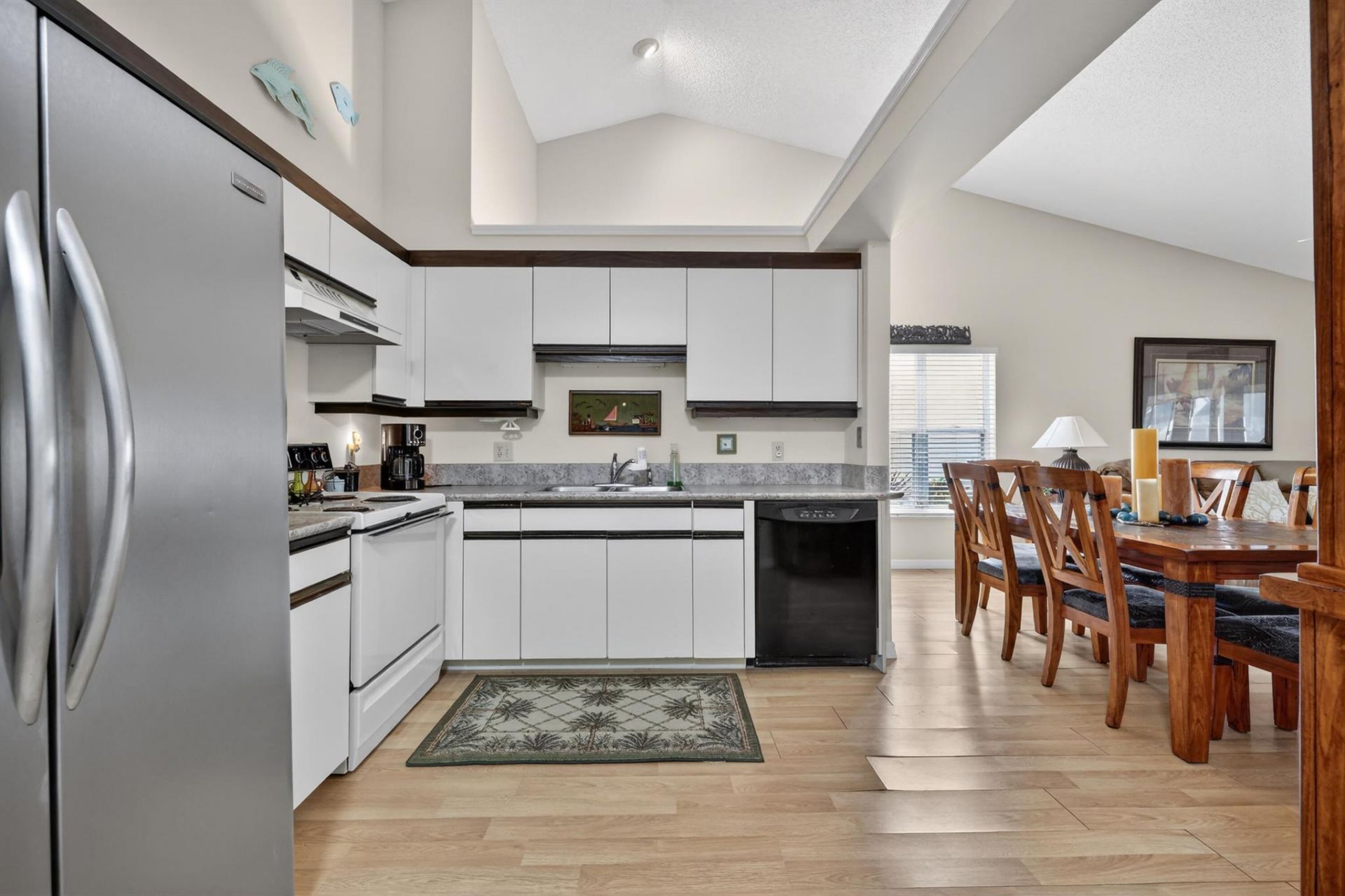 2540 SE Tropical East Circle E, Port Saint Lucie, FL 34952 Photo