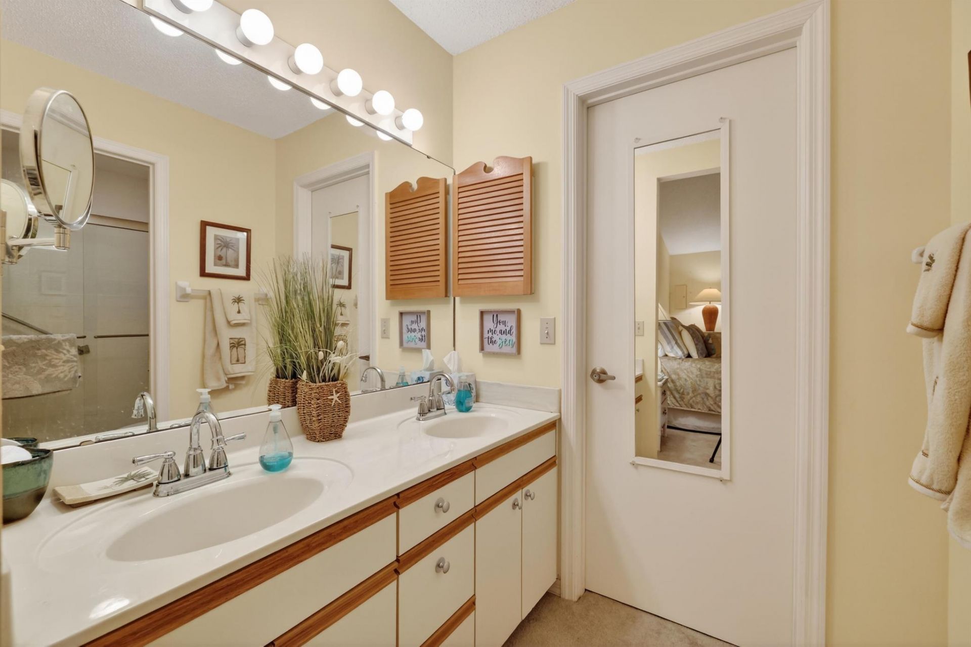 2540 SE Tropical East Circle E, Port Saint Lucie, FL 34952 Photo