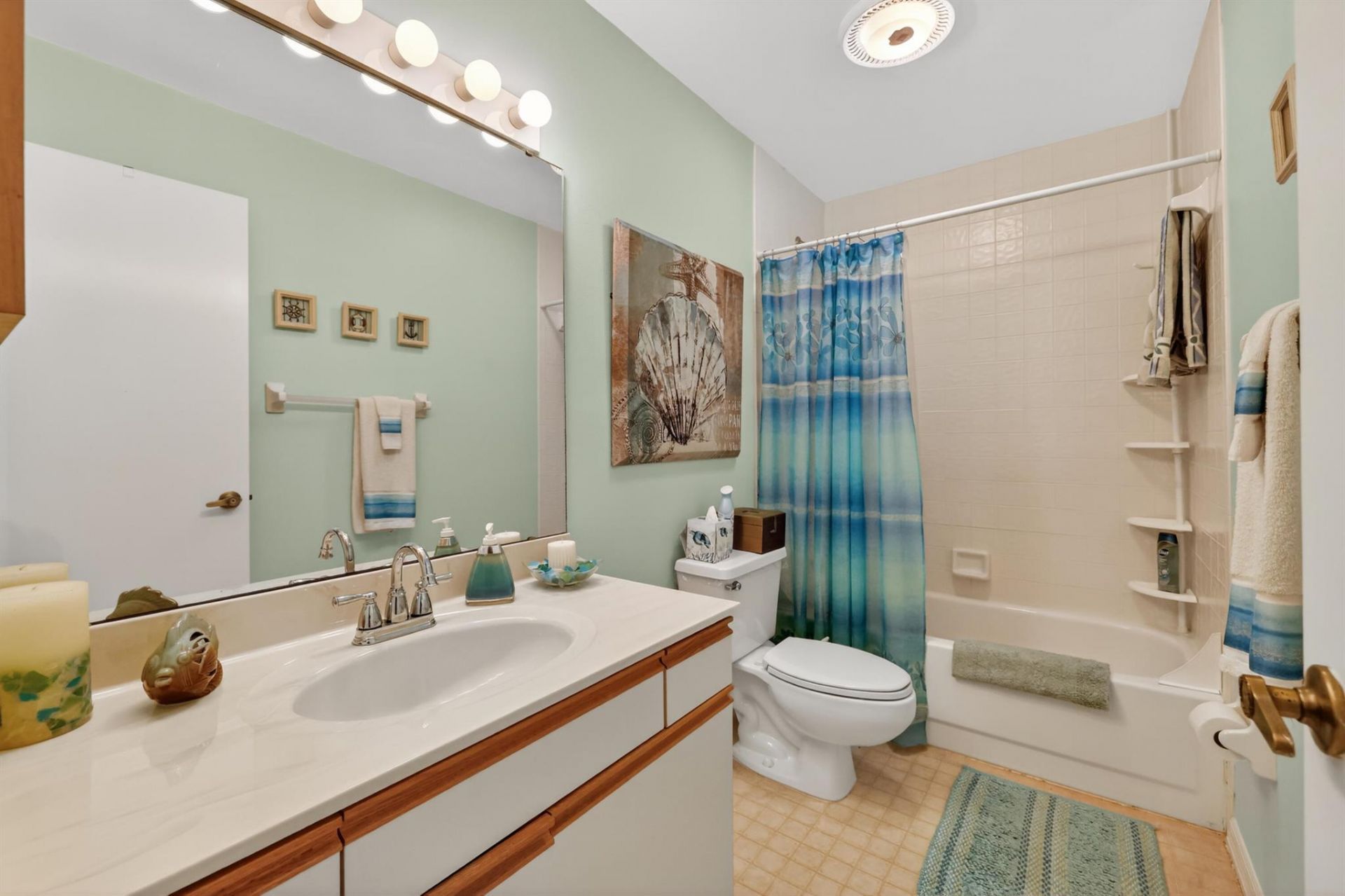 2540 SE Tropical East Circle E, Port Saint Lucie, FL 34952 Photo