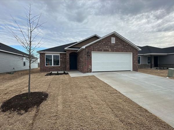 1708 Edens Street, Gentry, AR 72734