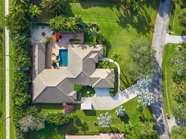 4803 SW Lake Grove Cir, Palm City, FL 34990