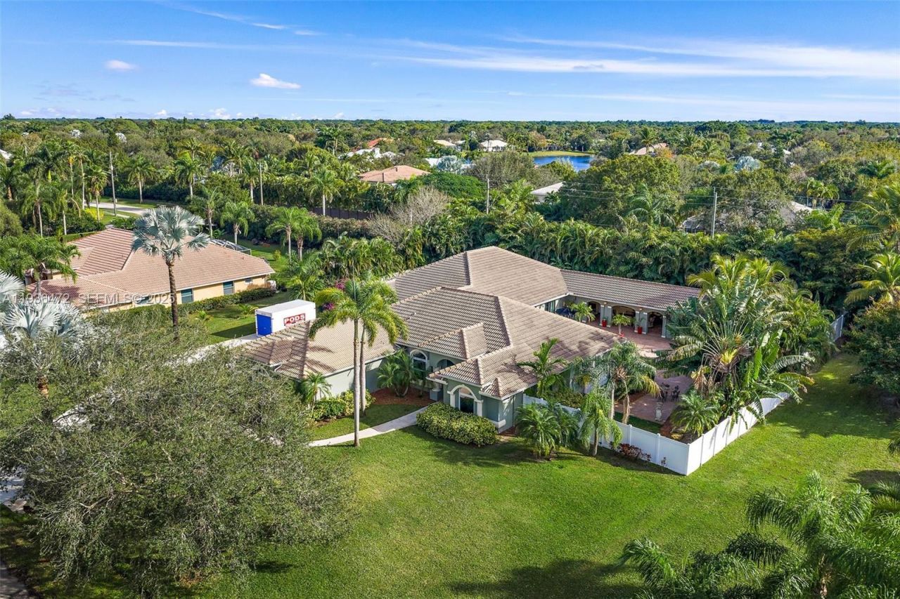 4803 SW Lake Grove Cir, Palm City, FL 34990 Photo