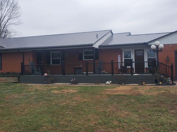 440 Greenup Avenue, Raceland, KY 41169