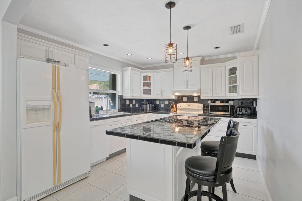 8101 SW 198th Street, Cutler Bay, FL 33189 Photo