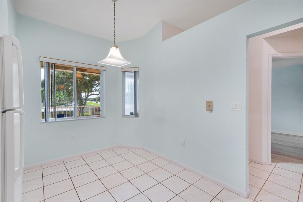 5876 Regal Glen Drive, Unit 201, Boynton Beach, FL 33437 Photo