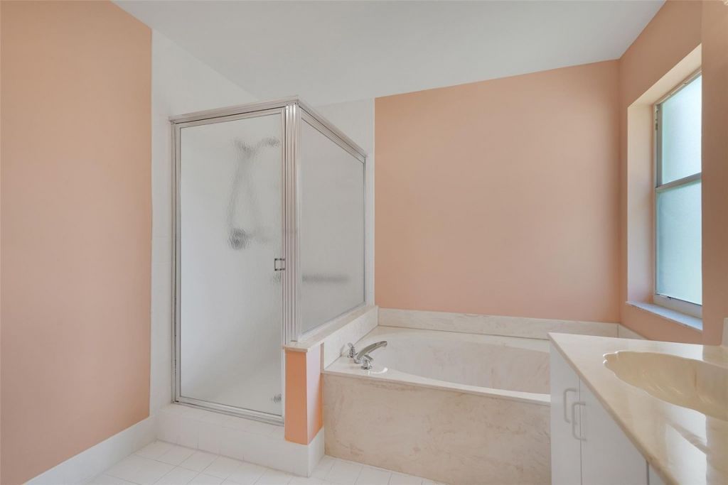 5876 Regal Glen Drive, Unit 201, Boynton Beach, FL 33437 Photo