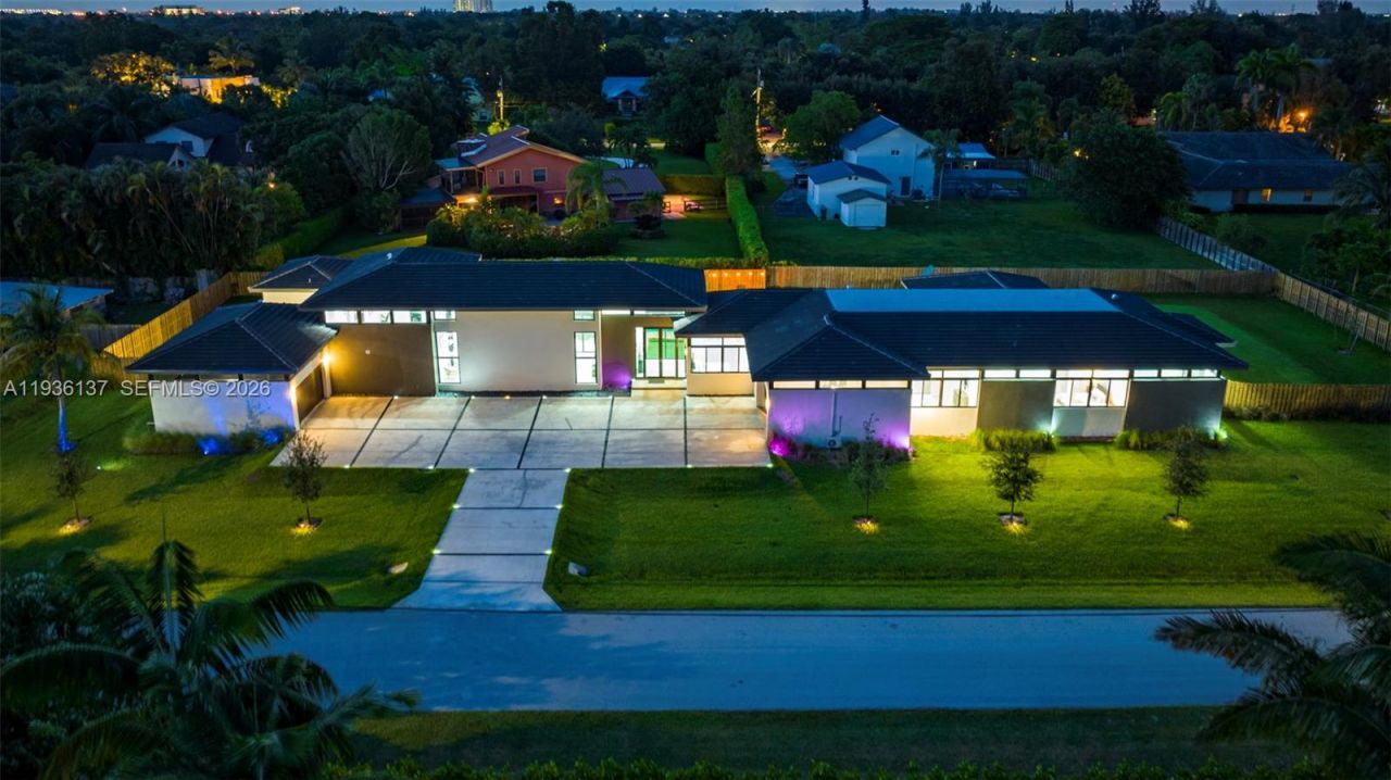 11911 NW 2 St, Plantation, FL 33325 Photo