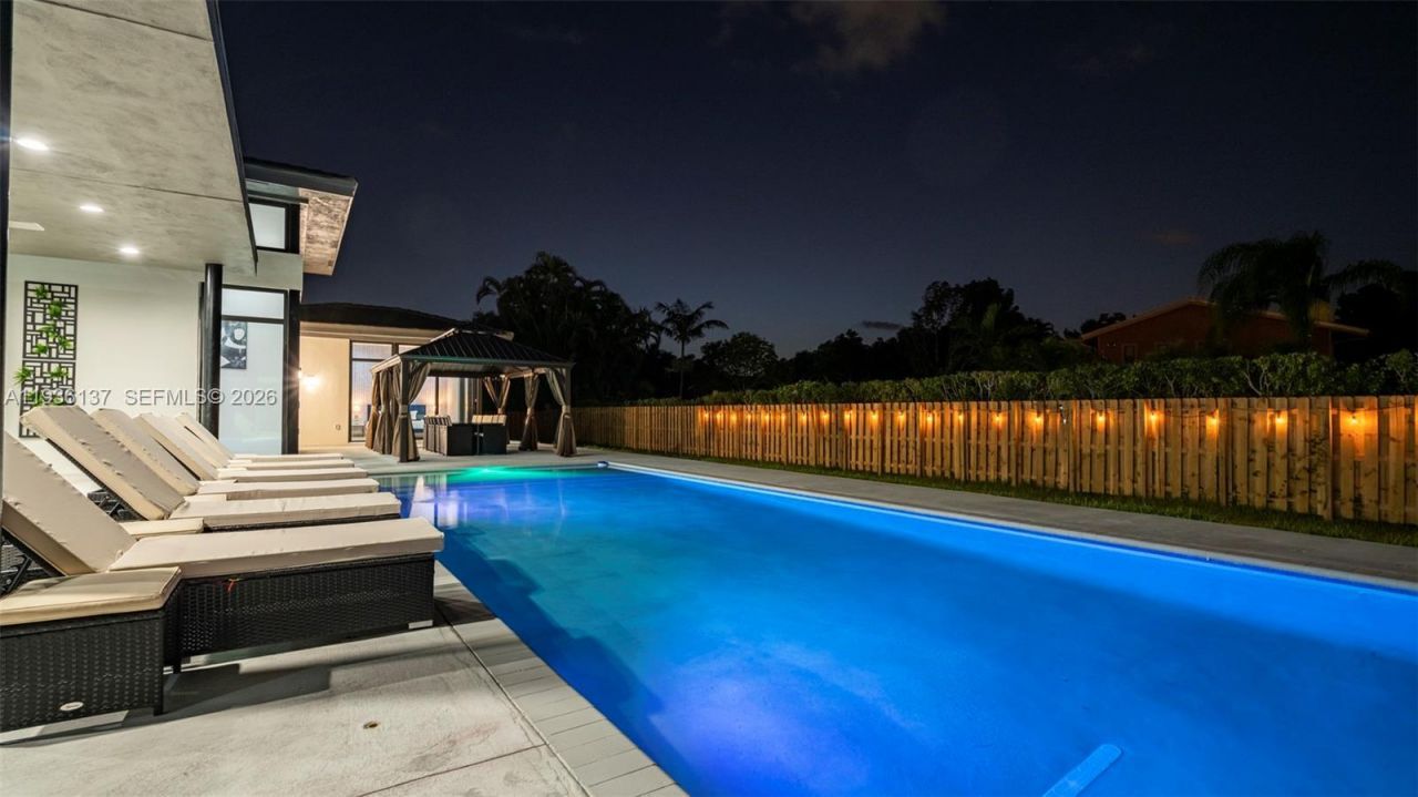 11911 NW 2 St, Plantation, FL 33325 Photo