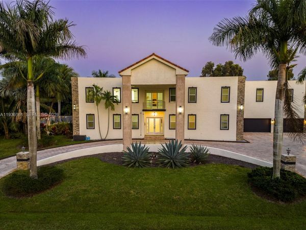 1430 NW 114th Ave, Plantation, FL 33323