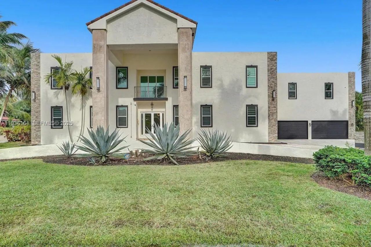 1430 NW 114th Ave, Plantation, FL 33323 Photo