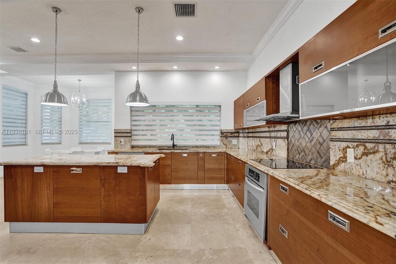 1430 NW 114th Ave, Plantation, FL 33323 Photo