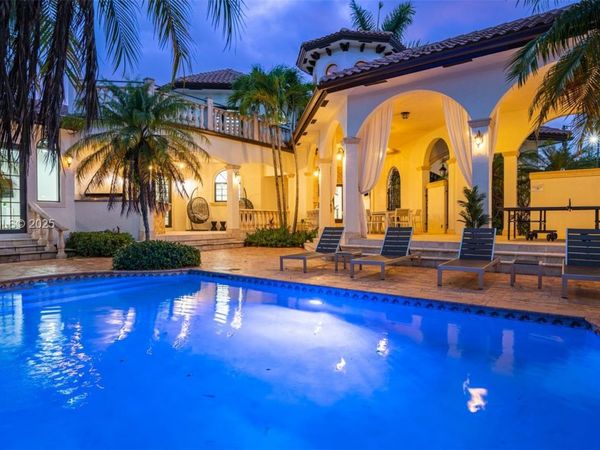 12000 NW 6th St, Unit ., Plantation, FL 33325