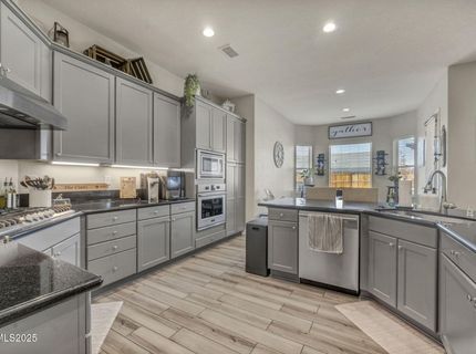 309 Coyote Crossing, Sparks, NV 89441 Photo