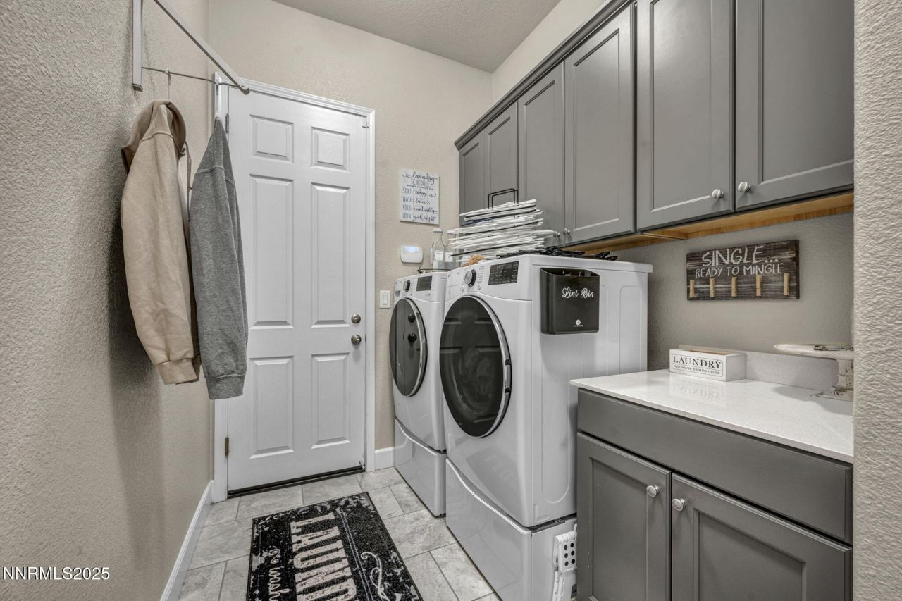 309 Coyote Crossing, Sparks, NV 89441 Photo