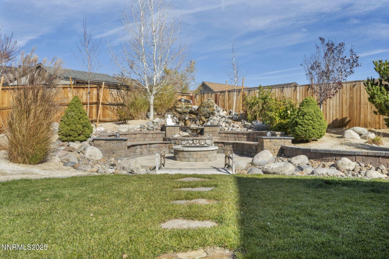 309 Coyote Crossing, Sparks, NV 89441 Photo