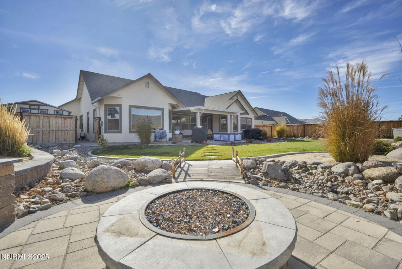 309 Coyote Crossing, Sparks, NV 89441 Photo