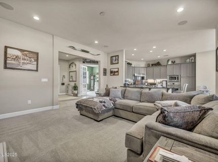 309 Coyote Crossing, Sparks, NV 89441 Photo