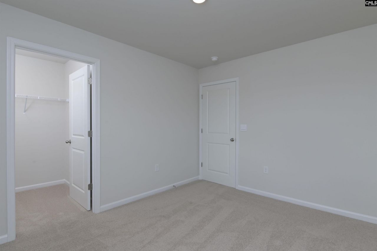 638 Glacier Road Photo 21