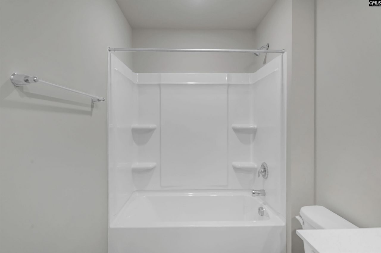 638 Glacier Road Photo 24